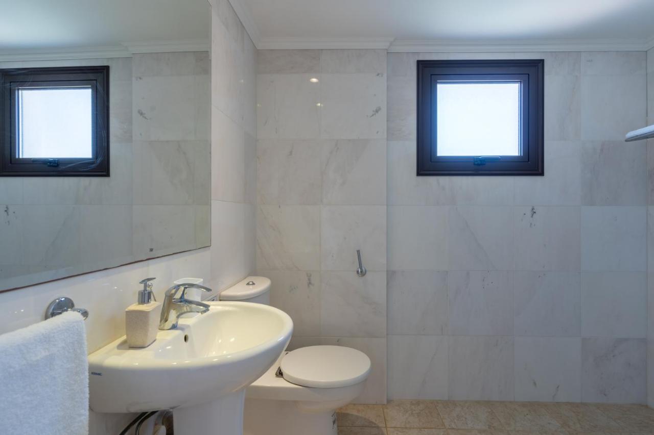 Lime 3-Bedroom Villa In 普罗塔拉斯 外观 照片