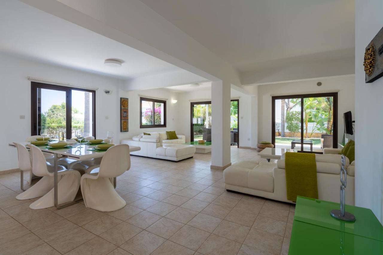 Lime 3-Bedroom Villa In 普罗塔拉斯 外观 照片
